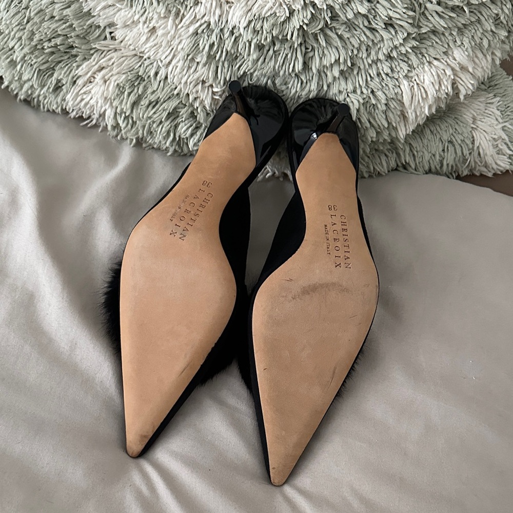 Christian Lacroix Black Feather Trim Mule Heels Pointed Toe Size 38 / 8 - Picture 2 of 4